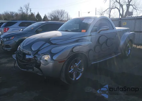 2005 Chevrolet Ssr z USA, uszkodzony, nr VIN 1GCES14H05B116722